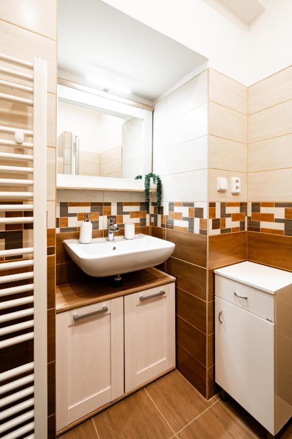 Internesto Brno Luzanky Apartment Екстериор снимка
